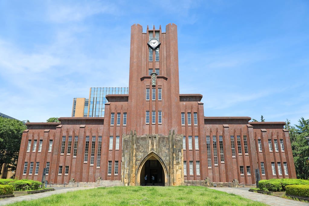 Tanakaseiji14's tweet photo. 世界大学ランク 東大27位に下落

当たり前だろ！
中国人ばっかりだ！ https://t.co/9HcCTbaVbQ