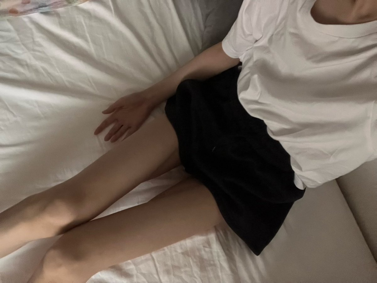 Mtf4Po's tweet photo. いつまで経っても病気に縛られて治せない自分。お母さんもお父さんも、子どもの頃はこんな自分を心配してくれたけど、このまま大人になっても治せなかったら、いつか捨てられるんじゃないかってこわい。 https://t.co/SJWXUCRAJx