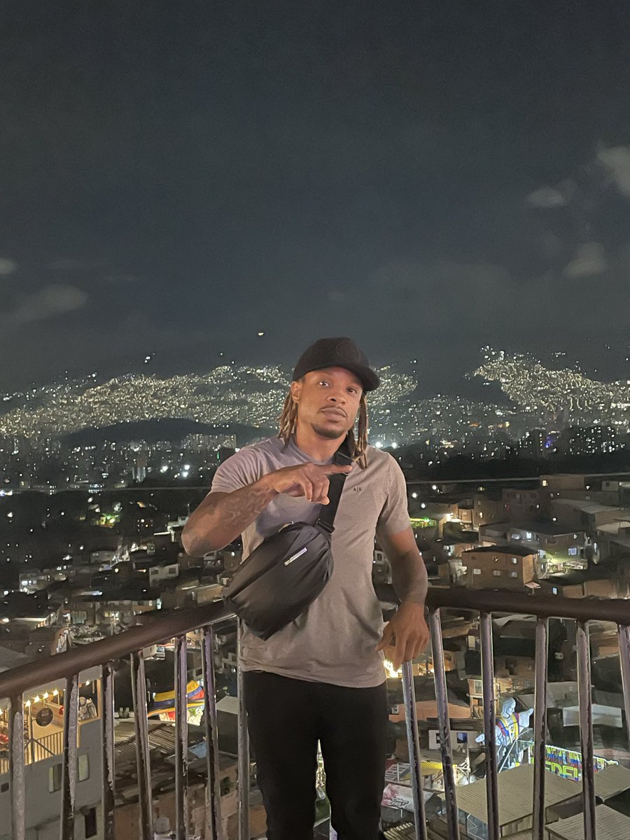 SloMeezy's tweet photo. Medellín, Colombia 🇨🇴 https://t.co/XGrq3XDfXR