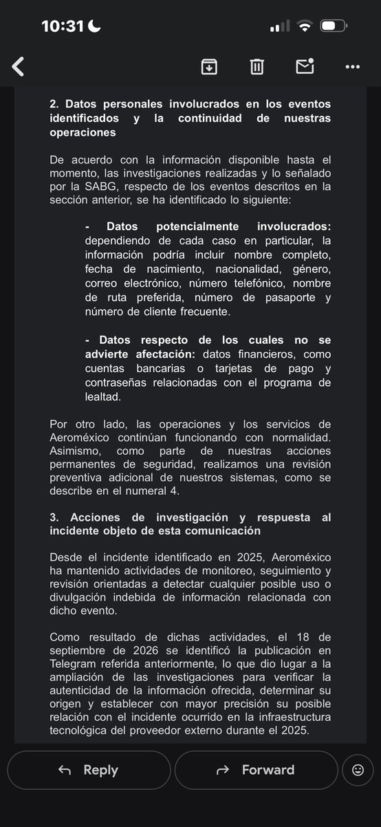 Patodillon99's tweet photo. Por favor aprecien como el estafador tenia la información privada mia y de mi esposa. Aeromexico tuvo una brecha de información hace poco y se está responsabilizando, ustedes por qué no hacen lo mismo? https://t.co/6EfKkeWwWY