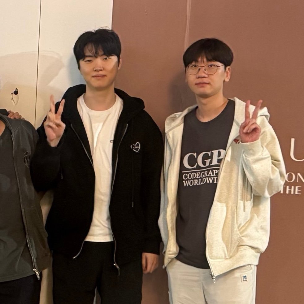 ireliuh's tweet photo. you know what yeah i predicted this maolan revival 😊 never stop believing guys https://t.co/OBLHhYwGBh