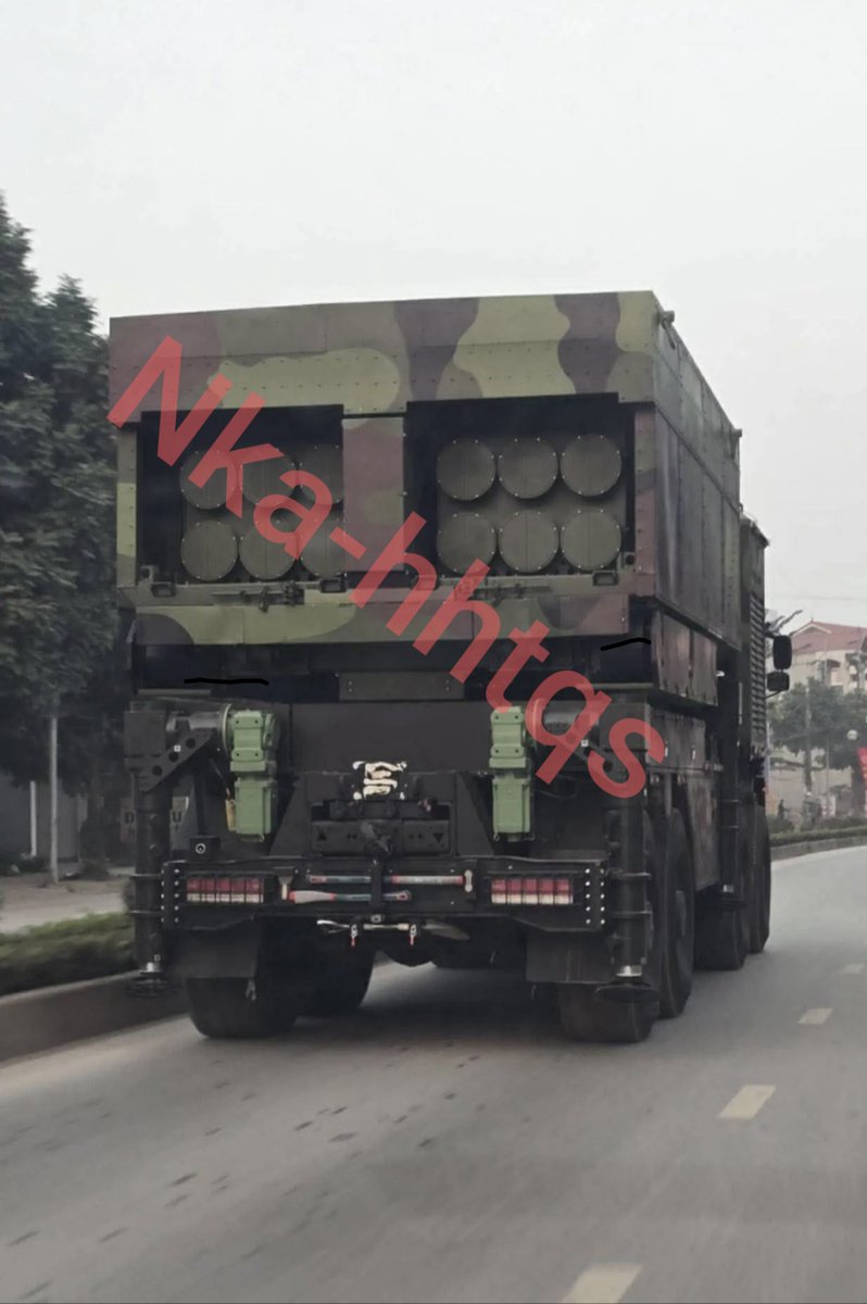 Nkahhtqs's tweet photo. Perhaps now is the time for us to know . Our Viettel's surface-to-surface missile system "TLDD-01 " will feature two caliber variants: a 230mm unguided rocket variant and a 300mm guided rocket variant available in both short and long launch tube configurations.
Bye and see you guys at Vietnam defence expo 2026.
#Nka