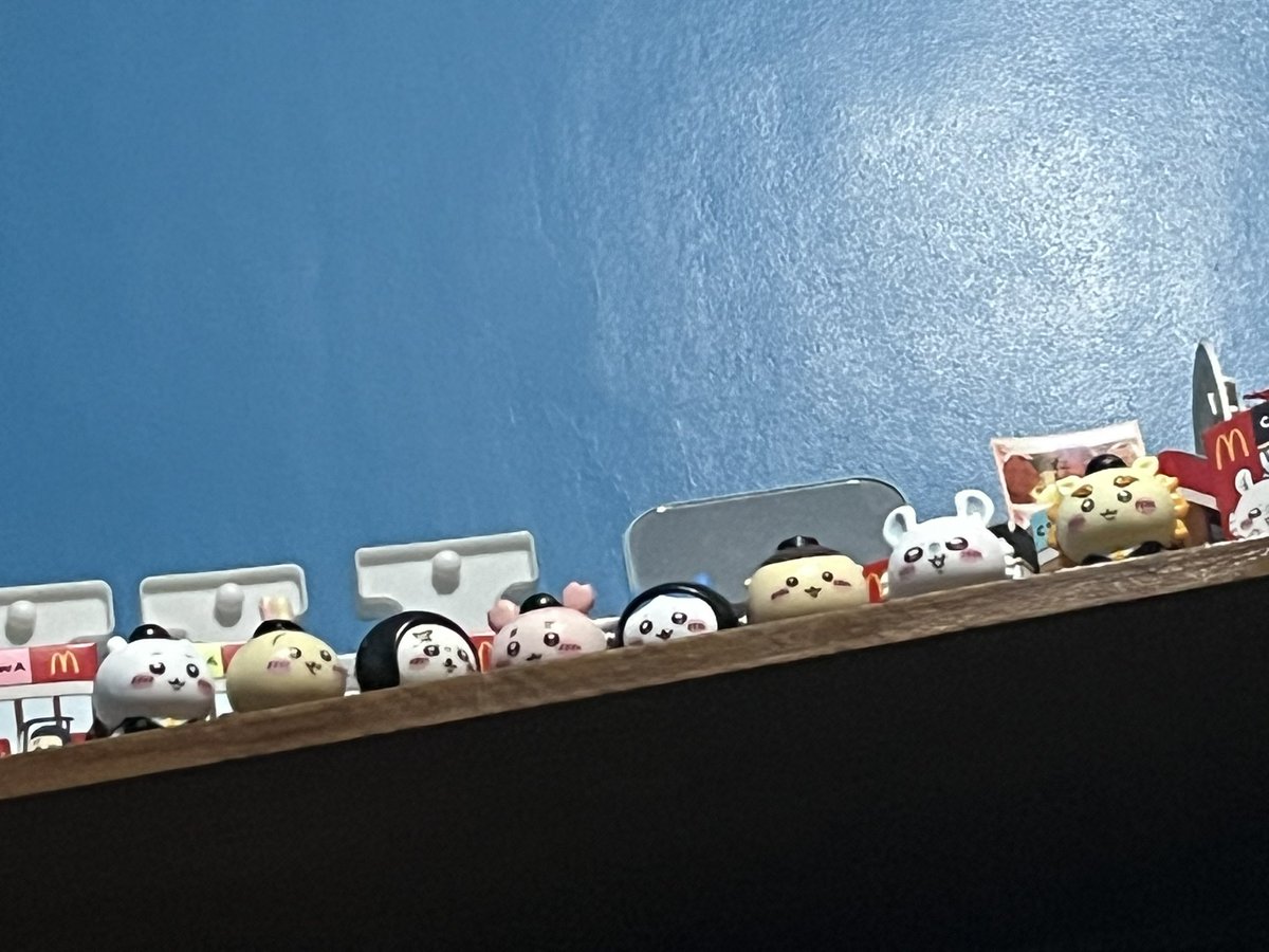 greyknz_'s tweet photo. nakumpleto ko na sila bye https://t.co/8icQjepmA0