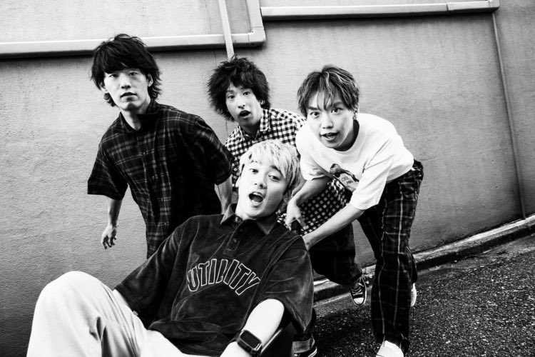 04LS_nagoya's tweet photo. 【インタビュー掲載！】

rockin’on. com にて
インタビュー記事を公開📝

要チェック💥
https://t.co/1CHpGcYw2s https://t.co/A7iMOL8rhA