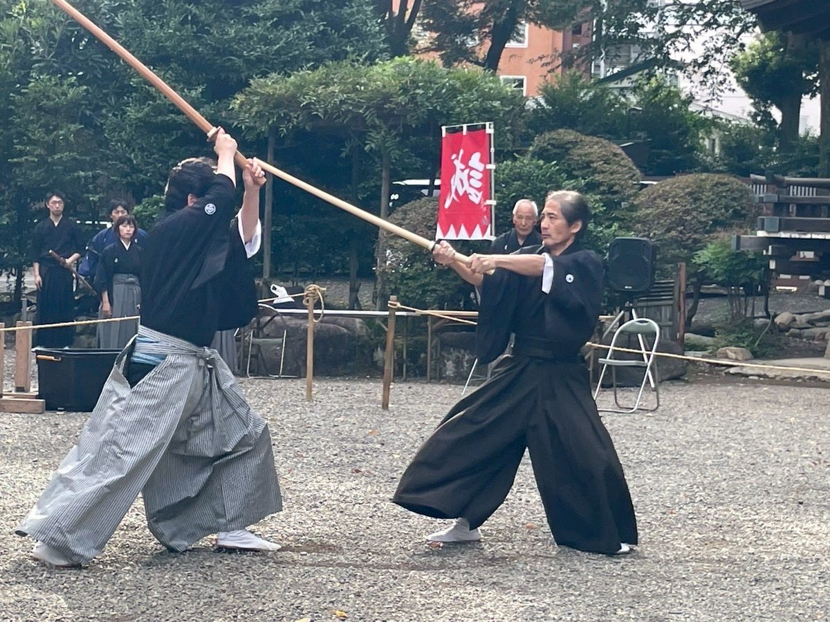 yuubukan's tweet photo. 「誠は　天の道なり」

10月12日午後2時より勇武館は
近藤、土方達の心根をしっかり受け継ぎ　大国魂神社にて
天然理心流の奉納演武会を行います。
ぜひご来場下さい！
近藤勇達がお待ちしております。
体験稽古　出来ます✨
https://t.co/k8Qoz0OpLb
#近藤勇
#勇武館 https://t.co/sb5bFP8iZc