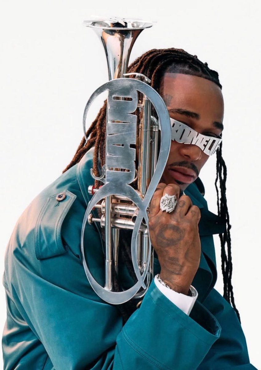 Kurrco's tweet photo. Initial thoughts on Quavo’s new album ‘QRÖMELIFE’? 💭

The album was executive produced by Pharrell Williams and features Quavo’s first collab with Offset in years 🫂

Features also include T.I., Future, Pharrell, Tyler, The Creator, A$AP Rocky, Lil Baby, Yung Miami & Justin Timberlake.