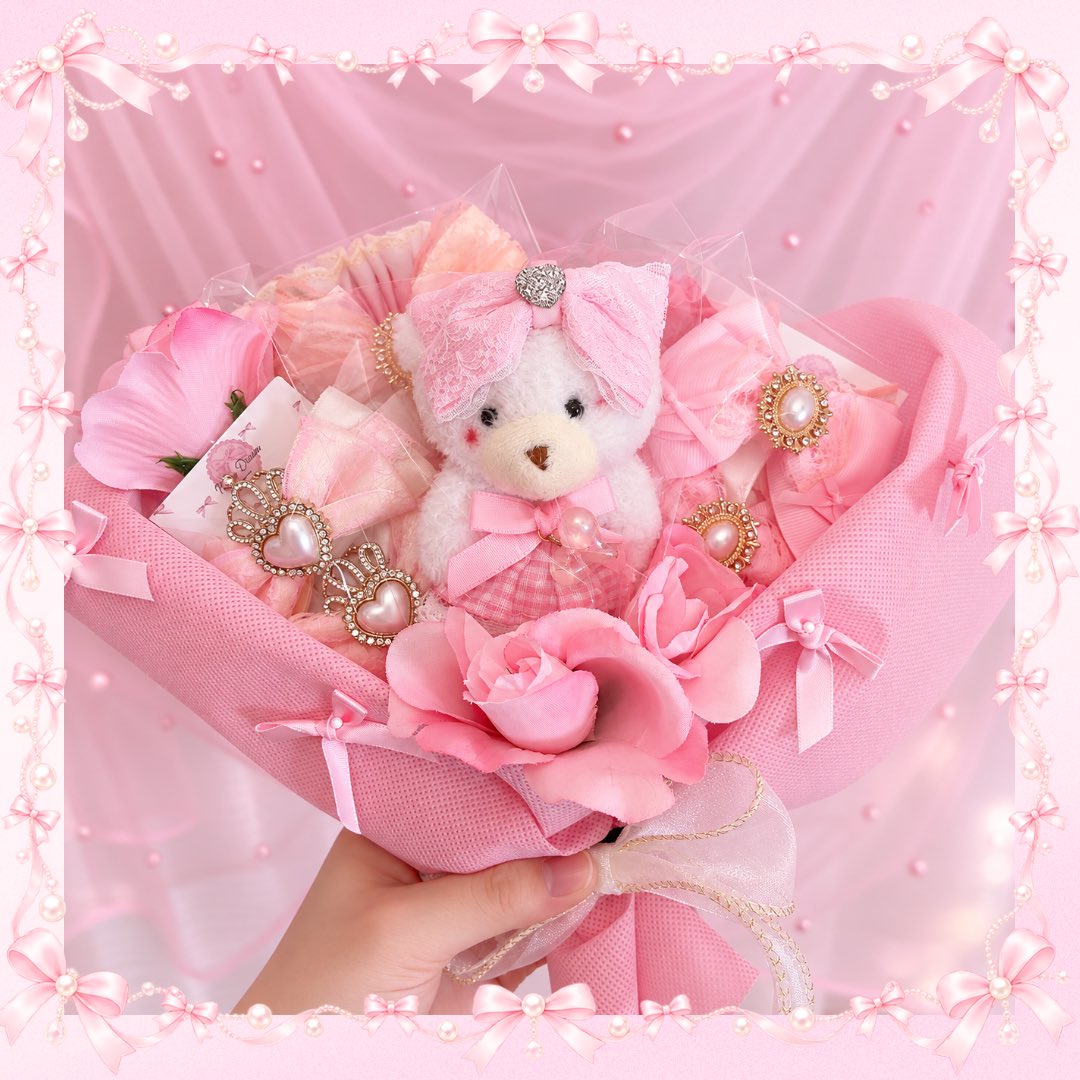 madedreamribbon's tweet photo. Kawaii☆Stars原宿本店
🍂秋の大集合スペシャル🍂

【第3部】
10/31（土）〜11/13（金）

東京で実物を見てもらえるの嬉しい…🤍

何持ってこうかなぁ、せっせか準備中~~~🎀 https://t.co/rmNH1rWzH1