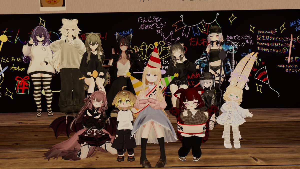 kamura1001's tweet photo. 昨日の誕生日祝ってもらいました！
１年経っても仲良くいれて感謝！！ https://t.co/AXb74BuvWk