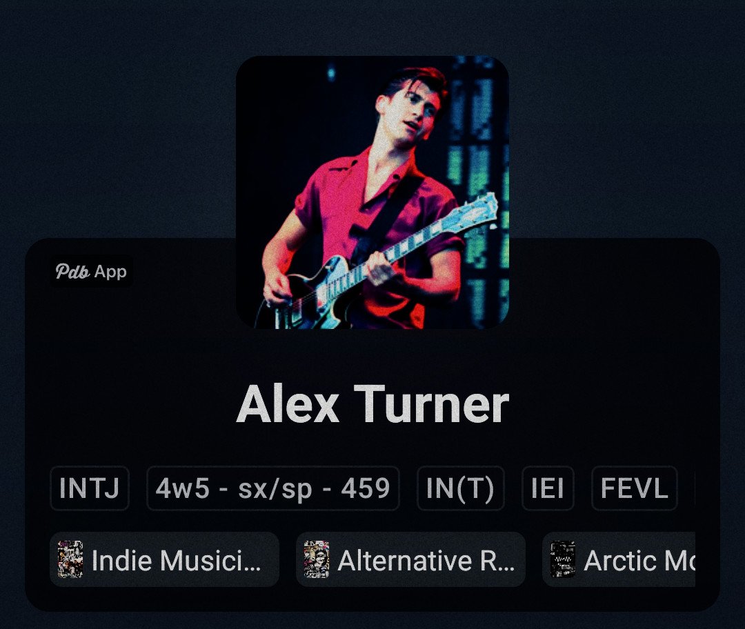 Bluelena's tweet photo. Además de compartir signo solar y signo lunar con el icónico Alex Turner, también compartimos MBTI. >:) https://t.co/RshxH5xS15