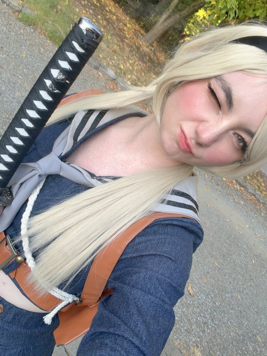 sinnacosplay's tweet photo. Does anyone remember Sucker Punch or is it just me? 🥺🖤 https://t.co/HXUg3PbQyV