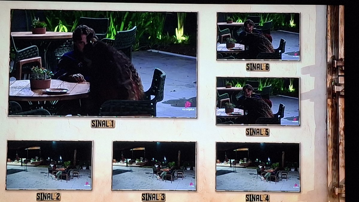 EuTayh's tweet photo. Qual lógica dessas cam?

#AFazenda18 https://t.co/kF1XLS6Feq