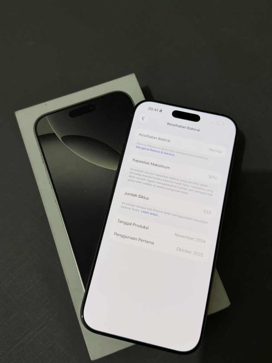 Syabin4xrcs's tweet photo. WTS iPhone 16 Pro Max 256Gb Natural Titanium Ex iBox

BH 97%
True Tone &amp; Face ID ON
Fullset &amp; minus pemakaian 
💸  9.650.000

♡ Minat? DM 
https://t.co/sUdSoZsCeX https://t.co/YwlMXPOPwB