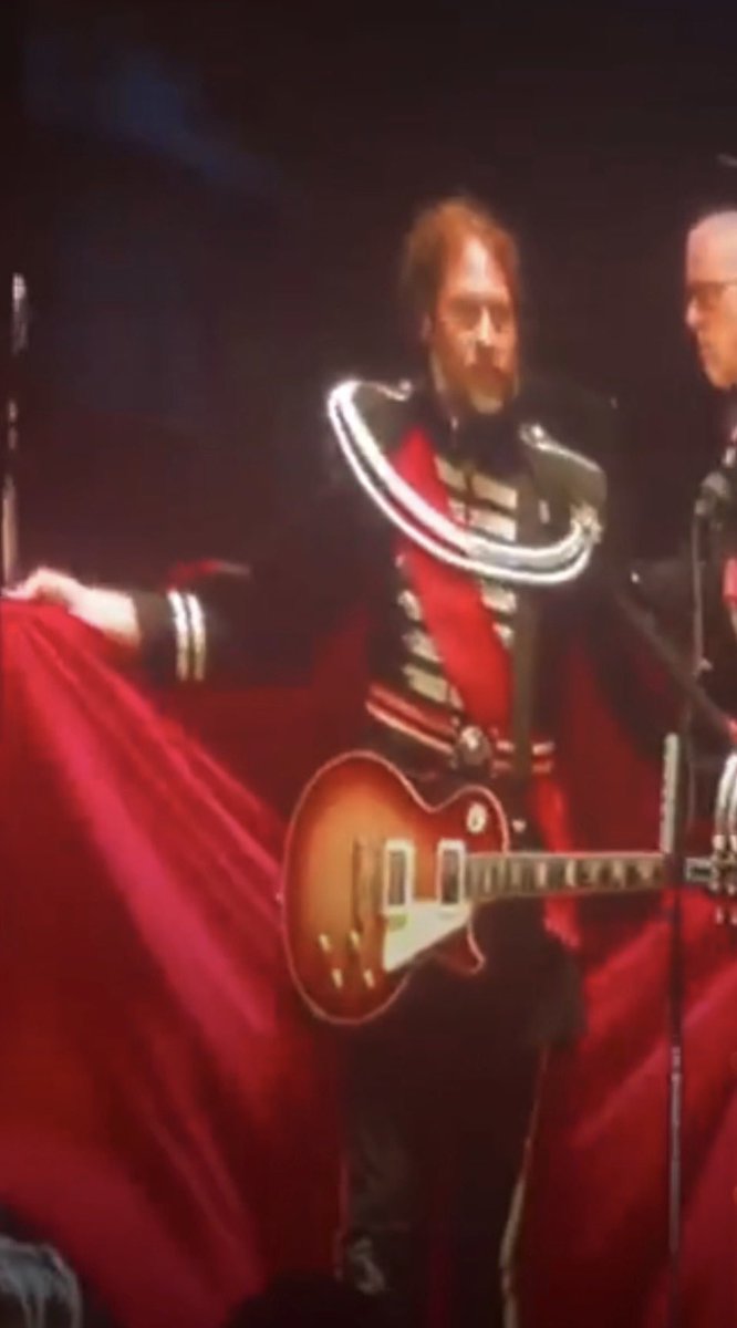 gorebugs's tweet photo. something something louder than life saying “Maybe the dictator killed him?” in response to people questioning them posting all the other members except ray . and now ray became the literal dictator at aftershock . FUCK LTL LOLLLLL https://t.co/dZZpCAYKov