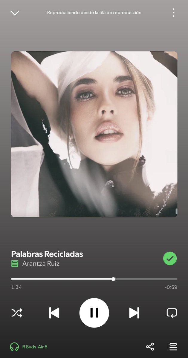 isshizuu's tweet photo. Wao mi top de canciones favoritas de Arantza se movió. Están muy buenas ambas.

HUMO Y PALABRAS BY ARANTZA https://t.co/Hnd7btJRka