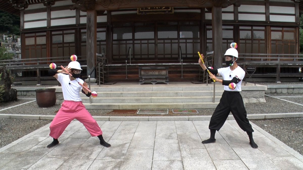 asahi_tv's tweet photo. 🌈#リア突WEST. レボリューション🌎✨
⏰きょう深夜0時

過去の自分を救え⏳『リア突 タイムリープSP』

肉体奏者、戦国マニア、ヌンチャク…
驚くほど懐かしい過去の名作が復活🥳

あの時ロケで自分がやり残したことを
タイムリープしてやり直そう💫

#重岡大毅 #桐山照史 #中間淳太 #神山智洋
#藤井流星 #濵田崇裕 #小瀧望 #WESTꓸ