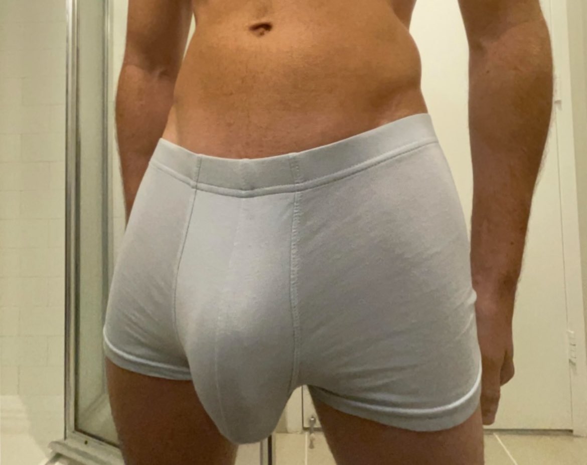 PapiRulerDick tweet picture