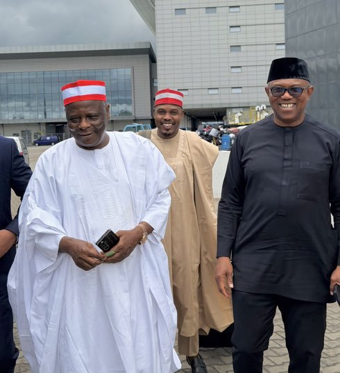 Henrysimonumar's tweet photo. Rabiu kwankwaso always looking like the presidential candidate while Obi looking like the vice https://t.co/w9HrxiKlXg