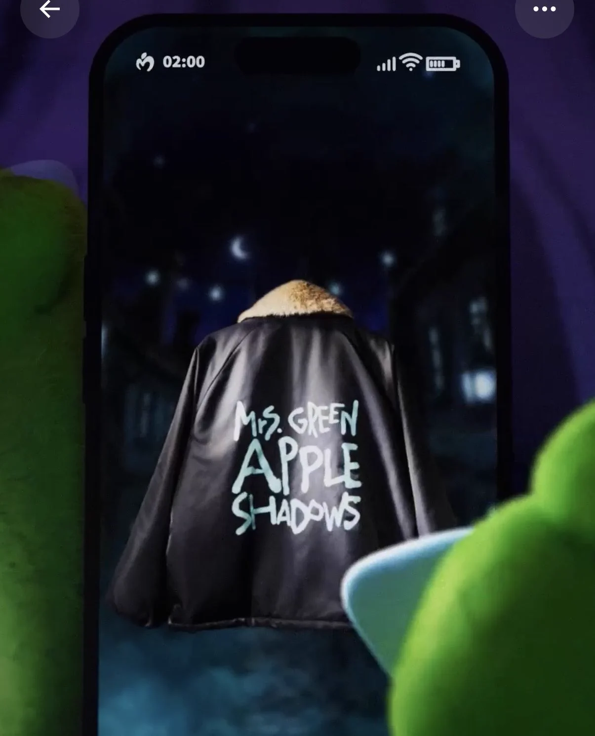 Mrs. GREEN APPLE a X: 