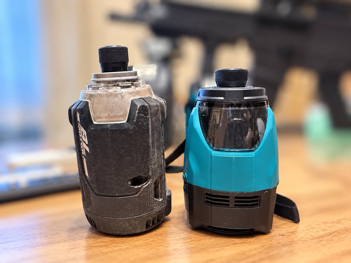 mikune777's tweet photo. 7年半使った電動インパクトドライバーをやっとこ新調したぜ！

新型モーターのトリガーフィーリングめちゃくちゃ滑らかだし、重心バランス良いし、ヘッドちっさいし最高👏 https://t.co/tpGGRD3KNF