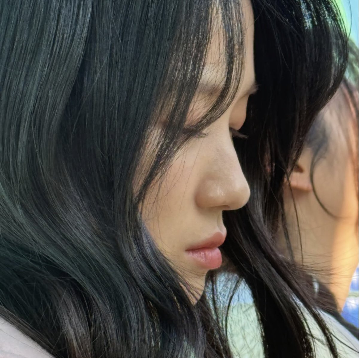 malrang_B's tweet photo. 지금이랑 개똑같잖아 https://t.co/qlUWnpTAQT