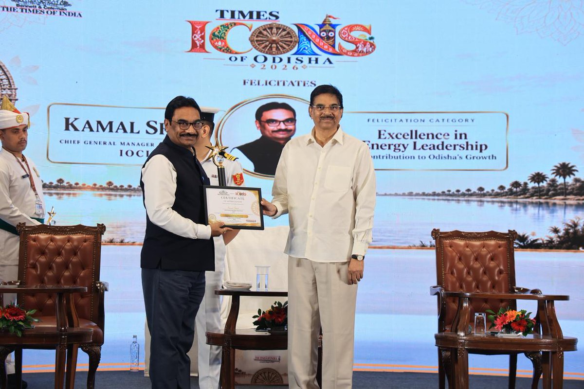 IOCL_ODISHA's tweet photo. Proud moment for IndianOil ! Shri Kamal Sheel, CGM &amp; State Head, received the TOI Icons of Odisha Award, a recognition of his visionary leadership and IndianOil's commitment to energy security and service to the people of Odisha. @IndianOilcl https://t.co/ettdQGJQgs