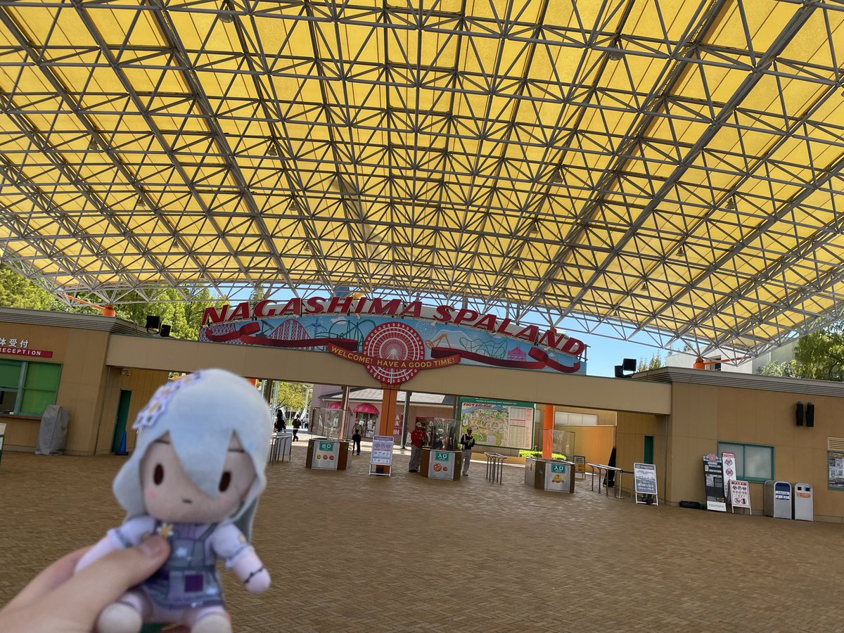 ganbaredayo46's tweet photo. ナガシマスパーランドまで来てすること、推し達と遊園地 https://t.co/RKAShcjPCG
