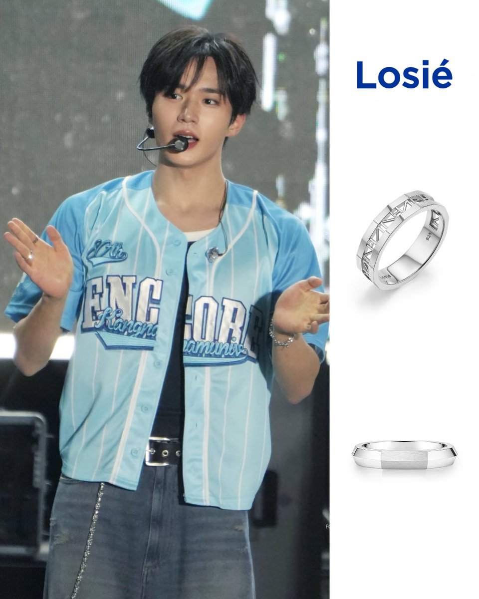 prseoul_closet's tweet photo. JUNSEO 님이 착용한 패션 정보는!

✔ CELEB : JUNSEO (ALPHA DRIVE ONE)
✔ BRAND : Losie'
01. MODEL : LSRSVWZAS84012
02. MODEL : (S)LSRSVWZAF74312

#JUNSEO #Losie https://t.co/YGMamqX9wd