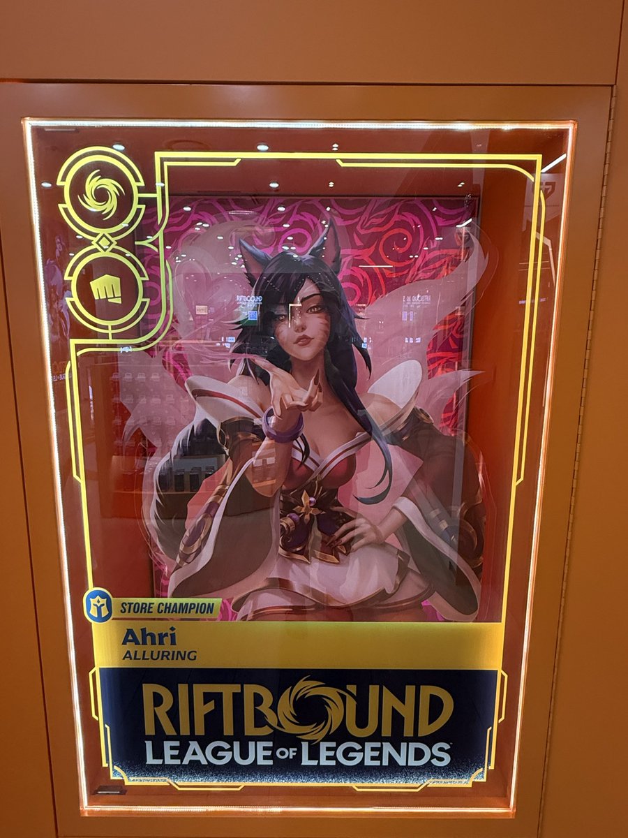 dan_in_progress's tweet photo. Mission: Aquire Korean Riftbound Loot

Status: Success. 

This Flash promo is foil btw! https://t.co/xRrCkxHGd5