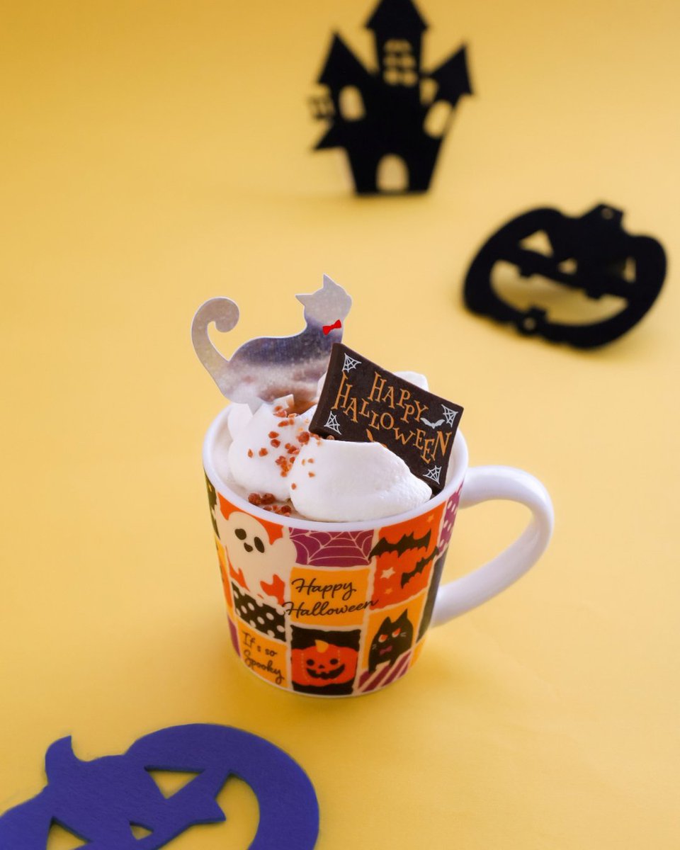 boulmich2013's tweet photo. ＼ハロウィンまでの限定スイーツ🌰／

秋の味覚「和栗」を贅沢に楽しむ、
ハロウィンまでの期間限定スイーツが登場

カラメルチップが弾む和栗のムースと、
優しく香る和紅茶ジュレの組み合わせ。

和栗の豊かな甘みと、
和紅茶のやさしく繊細な香りが重なり合う、
秋ならではの味わいです🍁✨

ハロウィンまでの限定販売。
この季節にしか出会えない一品を、
ぜひお楽しみください🧡

┈┈┈┈┈┈┈┈┈┈┈┈┈┈┈┈┈
《和栗のキャラメリーヌ》
〈税込価格〉¥778
〈販売期間〉2026年10月31日まで
※一部お取り扱いのない店舗がございます。
※カップ・上面の飾りが変更になる場合がございます。