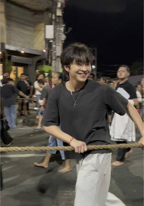 hydrangealuuv's tweet photo. The only validation you’ll ever need is his alone. Your bashers and haters can make up stories all they want but they will never ever put a good man down.

YOGORISTAR RABIN
#YogoFriDateWithRAB https://t.co/tZ33QtOFCC
