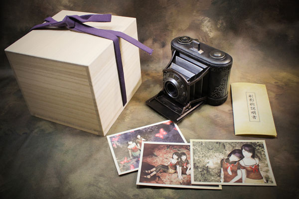 AmiAmi_English's tweet photo. 📷Exclusively at AmiAmi!📷(Pre-orders open)
"Zero" 25th Anniversary "Fatal Frame II Crimson Butterfly" Camera Obscura Prop Replica Special Set (Koei Tecmo Games)
Order from👉https://t.co/a3MIyySXeM
#CrimsonButterfly #FatalFrameII https://t.co/YNTlODzgIc