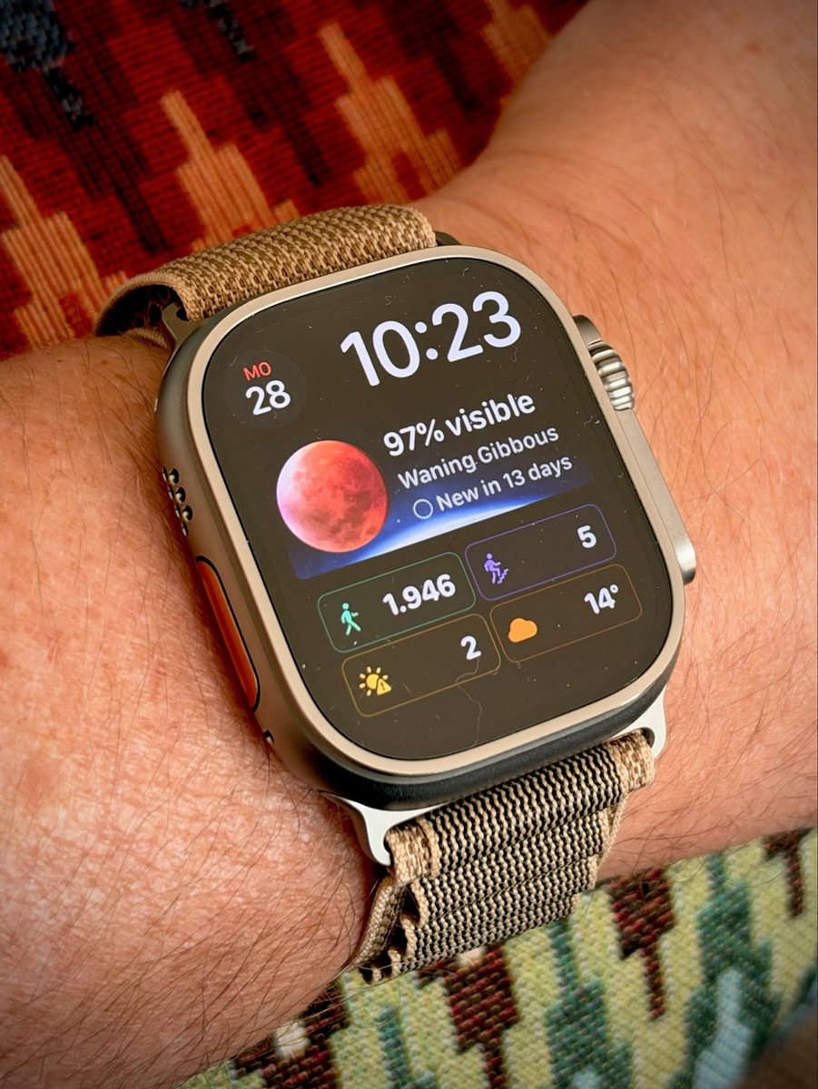 DANdFRA's tweet photo. Awesome new app for Apple Watch!
All your old favourite watch faces reimagined as fully customisable widgets are waiting for you in the Reno Watch app, available on the App Store now. #applewatch #ultra4 #widgets
https://t.co/FchqWPrJjN https://t.co/9EzOM2swzY