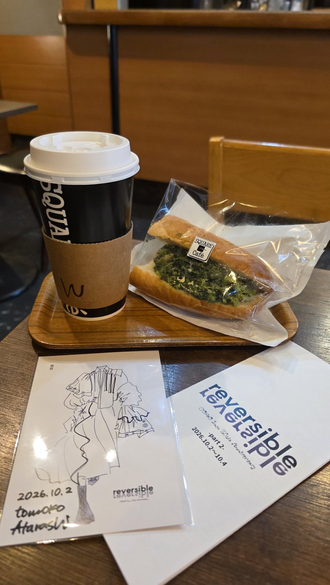 inariokan's tweet photo. ポストカードにサイン頂けてお話たくさん聞かせて頂けて✨本当に素敵な展示だった。
お衣装に込められたストーリーを読み取るとゾクゾクする。本当に情報量がすごい…。
近くのカフェのほうれん草サンドうますぎ。コーヒーもお手頃価格でたっぷり！蔵前とてもいいトコロ https://t.co/NOrKvktdb6
