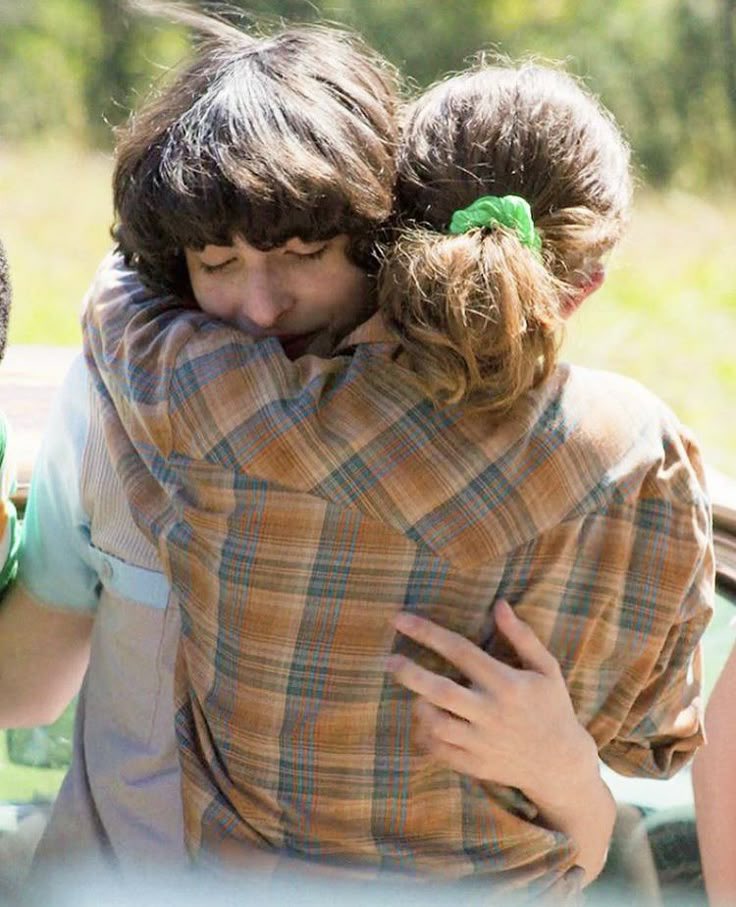 MilevenHQ's tweet photo. PSA: Mileven Week 2026 is happening November 1–7!

A whole week dedicated to celebrating Mike and Eleven through fanfics, fanart, edits, analyses, parallels, and more!

Be sure to check out the event and show some love to the creators participating! 🫶

@mileven_week https://t.co/97YjQsmBcs