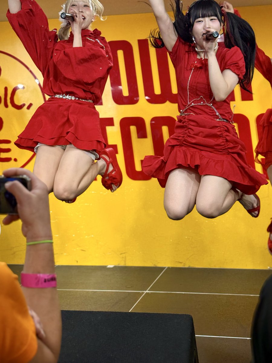 higenoshinyuji's tweet photo. ピンスパリリイベに参戦
赤のMV衣装見れた
ファイタージャンプ､みるかちゃん､ここちゃんのお顔がギリギリになってしまって残念
錦糸町行ったら帰りは玉川でちくわ天と大盛りそば
#ピンスパ
#リリイベ
#蒼以みるか
#花村かれん
#佐竹風香
#美波海音
#姫野心愛 https://t.co/maTcIvqYmq