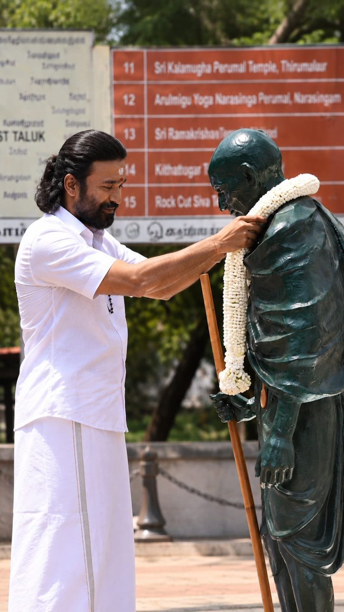 alwin247's tweet photo. Happy  gandhi jayanthi🫡❤️

#dhanush https://t.co/qHC1rjUhk9