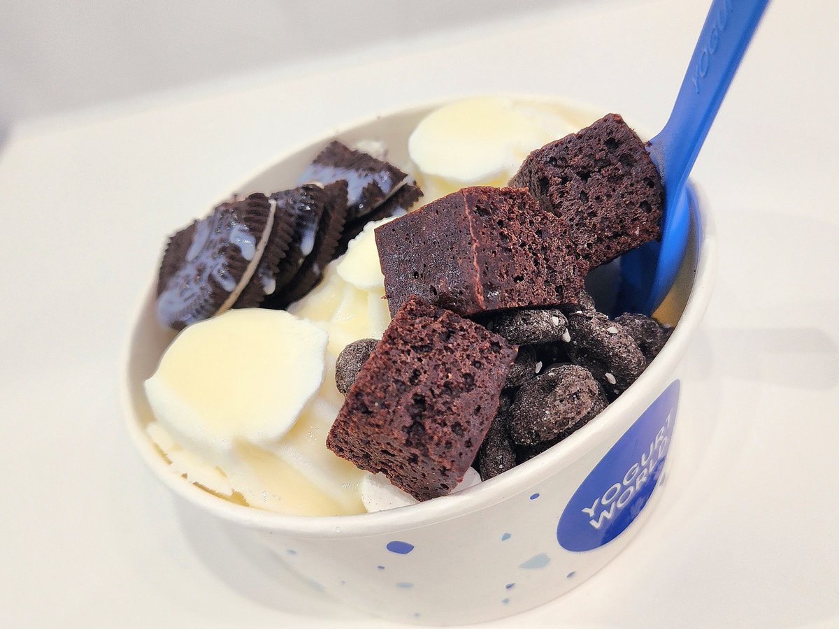 m_gib_ta's tweet photo. これ美味しかった( *ˊᵕˋ*)!! 
ヨーグルトワールドさん🍨  ̖́- https://t.co/QwD8SrRt08