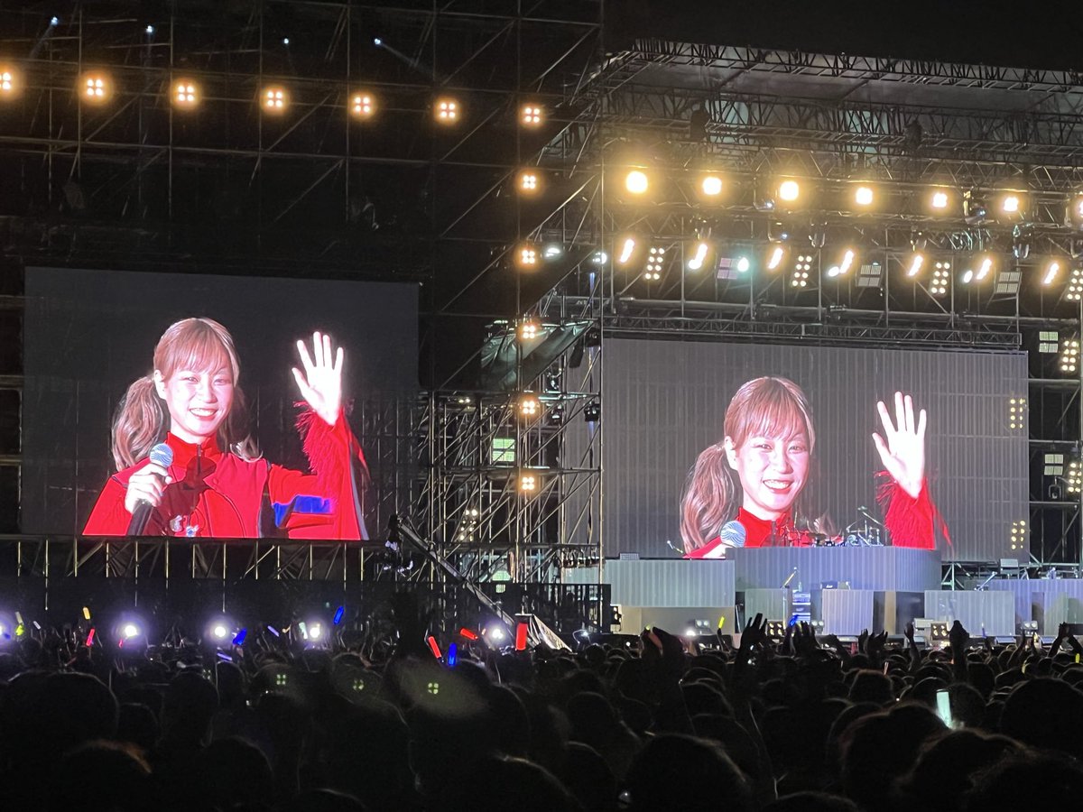 TEAM_cleaner_Co's tweet photo. 4年前の今日はワイの
#BiSH ライブ初参加記念日
COLONiZED TOURも
FOR LiVE TOURも
チケットが取れず、
やっとリセール🎫取れたのが富士急❣️
BiSHメンのあまりの可愛いさと
ライブの楽しさで、一気に沼❣️
今ではオタクの端くれになれました😊
#OUToftheBLUE
#アイナジエンド
#モモコグミカンパニー https://t.co/03HJoAp3Kz