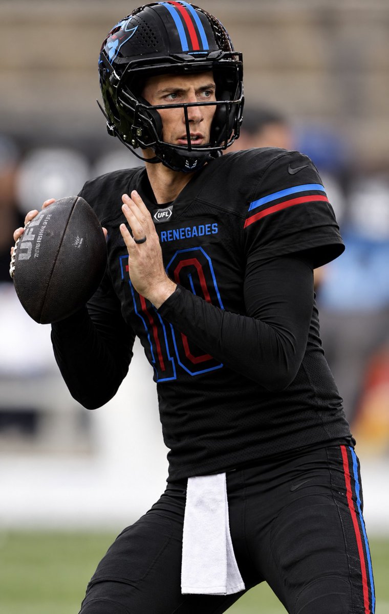 landonfinalboss's tweet photo. @RepoleStable give us Renagades blackouts next season these would look fire at home games https://t.co/rAuY5YI83y