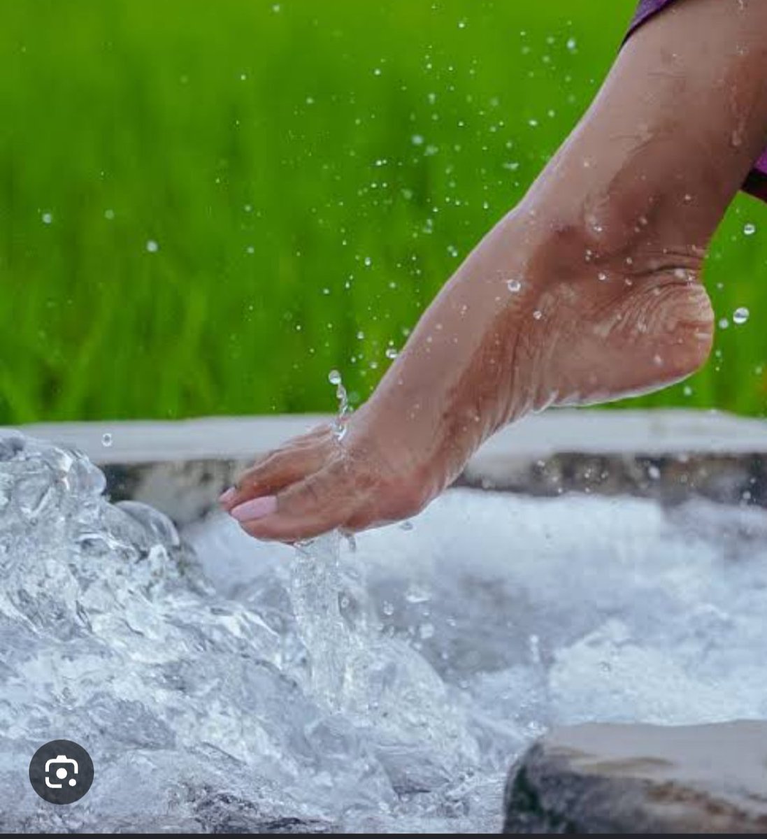 darshanselvam1's tweet photo. @UpdatesChennai @CTR_Nirmalkumar @CMOTamilnadu What is happening in TN, Already huge electricity demand but gov committed to give 200 unit free electricity , Already farmers getting free electricity, but in instagram iam seeing 100s of reels were people dancing in pumpset tank wasting free electricity 🤦 https://t.co/DgzwbuxB4Y