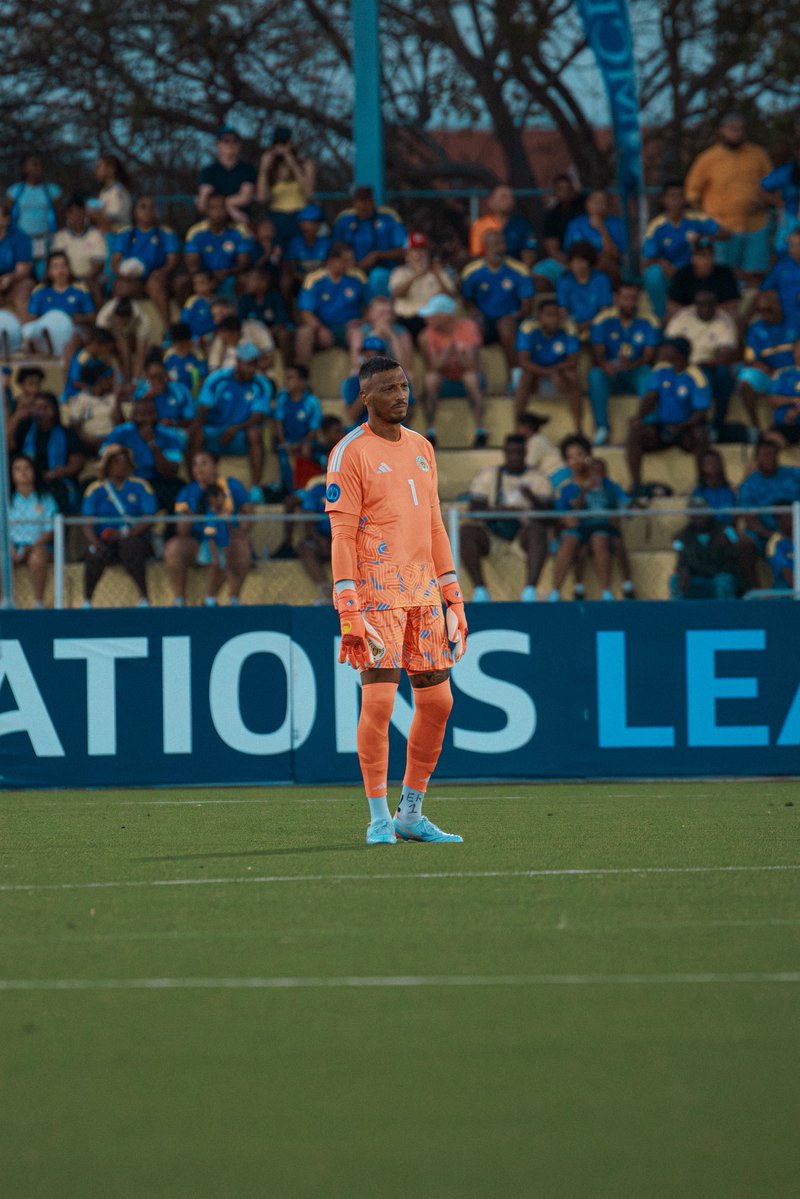 EloyRoom's tweet photo. +3 &amp; cleansheet. 3/4 ✅ focus on the last game! 🇨🇼💙 https://t.co/fetNV39Uvw