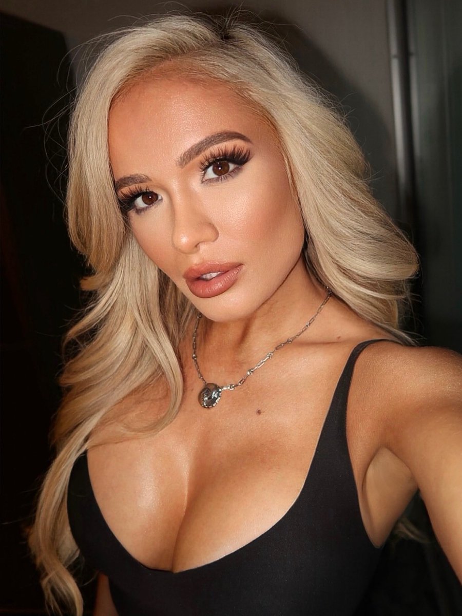 Wrestle_Sluts's tweet photo. Scarlett 😵‍💫 https://t.co/bDdhyRuv8i