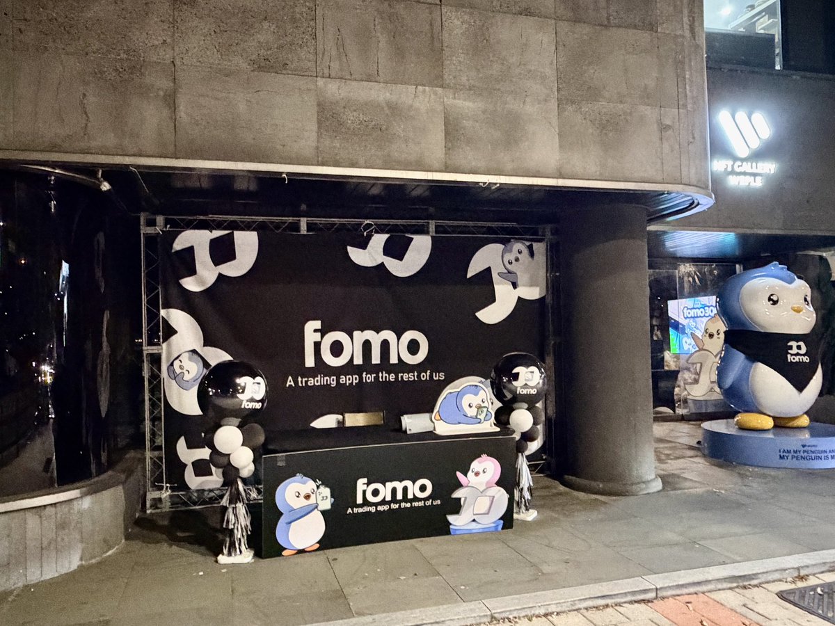 Cryptobuddha369's tweet photo. The fomo side event at KBW was a movie. 

Gracias Amigos ! https://t.co/AkK1Ouk2yN