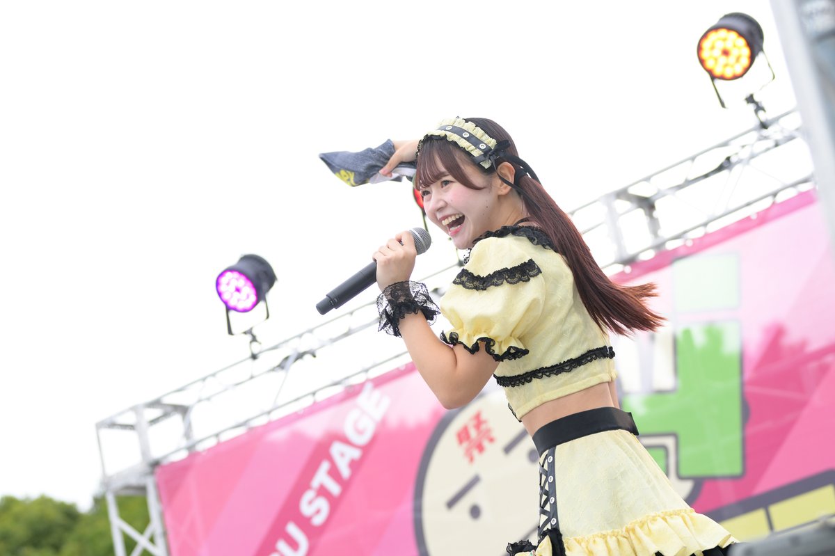 kurofes_dashin's tweet photo. ＼ #クロフェス2026 ライブフォトが届いたしん／

ジパングステージ
蜂蜜★皇帝（岐阜県）さんだしん！

—————————
クロフェス2026
7年目 ラッキー7アイドルフィーバーだしん！
＠稲毛海浜公園プール
💻https://t.co/QeMr9u26A9
🎫https://t.co/RJDozgrbTw
当日券もあります！
————————

#クロフェス https://t.co/R6ip7fLbGB