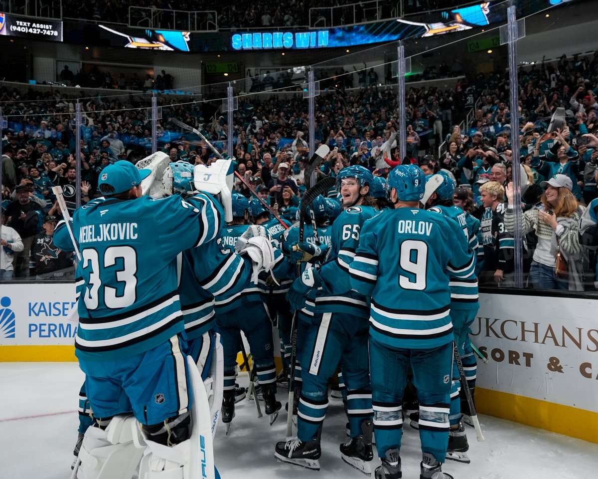 SanJoseSharks's tweet photo. It's good to be back. 🙌 https://t.co/8KU8Ky9Tse