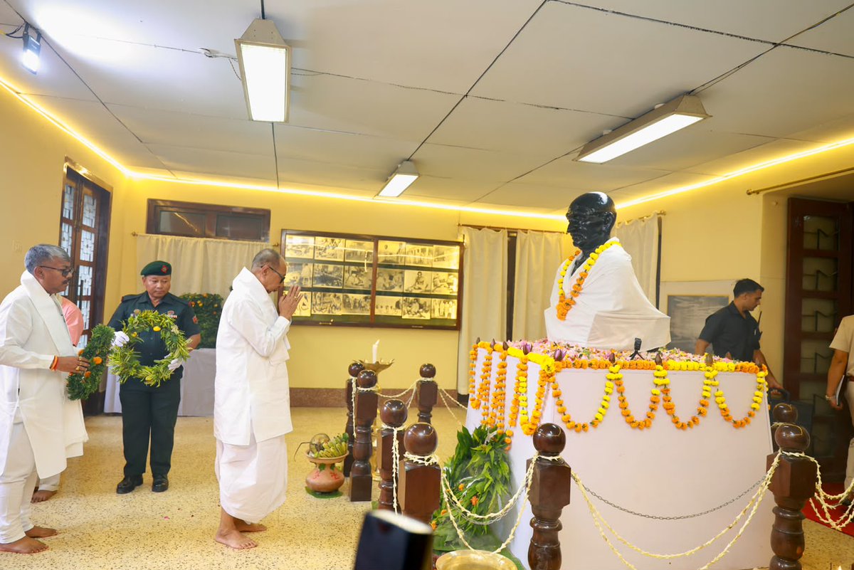 YKhemchandSingh's tweet photo. Paid homage and offered floral tributes to the statue of Mahatma Gandhi at the Gandhi Memorial Hall, Imphal, today on the occasion of National Cleanliness Day / Swachh Bharat Diwas, commemorating the birth anniversary of the Father of the Nation, Mahatma Gandhi. The solemn observance was held in the gracious presence of the Hon'ble Governor of Manipur, Shri Ajay Kumar Bhalla.

On his birth anniversary, let us remember his timeless ideals of truth, non-violence and selfless service and dedicate ourselves to the cause of nation-building. Let us all pledge to keep our surroundings clean and to make cleanliness a way of life.

Let us reaffirm our commitment to realize his dream of a clean, self-reliant India. Mahatma Gandhi's life and message continue to inspire us to work for peace, harmony and unity. The observance was also attended by Hon'ble Ministers, Hon'ble MLAs, senior civil and police officials and the public.

I urge everyone to actively participate in the Swachh Bharat Mission and contribute towards building a cleaner and healthier Manipur.