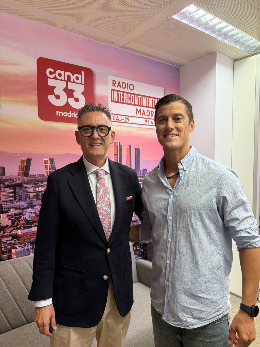 PacoCecilio's tweet photo. El otro fútbol…

https://t.co/ZYfrP2ZjjV

Martin Mantovani nos lo cuenta en “Tomo Nota”. El programa de Paco Cecilio en Canal 33 TV y Radio Intercontinental 95.4 FM.

@CANAL33 @RadioIntercon @CDLeganes @mantovanimartin https://t.co/z9HwkTE2K1
