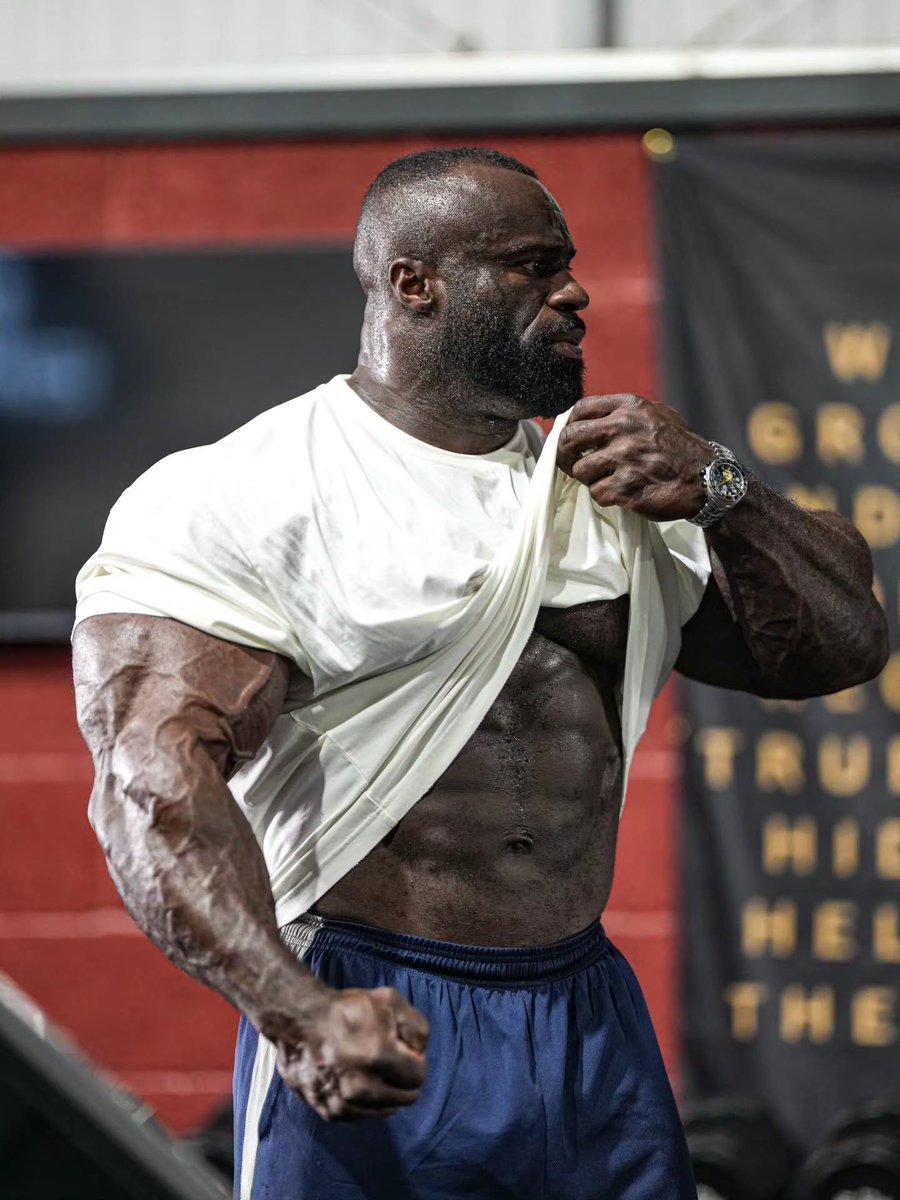 iam_Nehpets's tweet photo. FUN FACT: Samson Dauda’s wife, Marlena Gustowska, is also his head coach. 💕

They met at a gym in 2012, got married in 2023, became his head coach in 2024 and helped Samson win Mr. Olympia that same year.

Marlena is the first woman to coach a Mr. Olympia champion. 👏🏽 https://t.co/NAQfdPIRTo