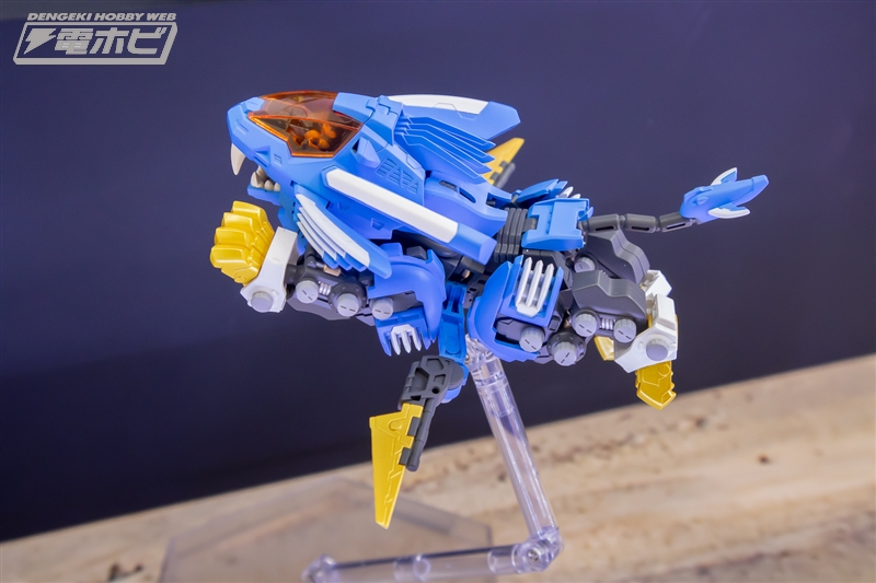 hobby_magazine's tweet photo. ゾイド
ノンスケール プラモデル
Dスタイル ブレードライガー 2000 -Recolor-

https://t.co/XCUZ2aUTP0

#全日本模型ホビーショー #ZOIDS https://t.co/miPPD9Z8gC