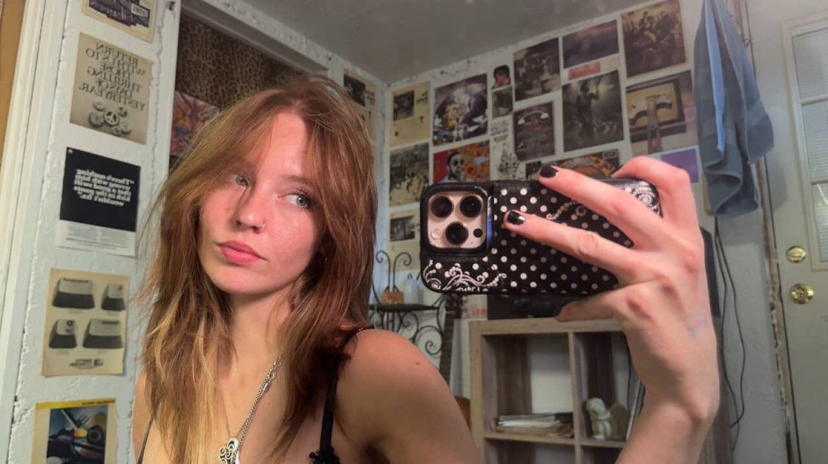 nerellecherry's tweet photo. Sweet face, questionable intentions. https://t.co/XSHGWjdR8j